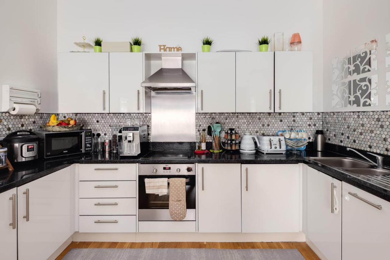 Two Double Bedroom Duplex Flat London Exterior foto